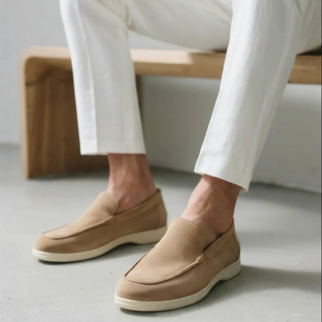 Mocassim de Camurca Masculino Venetto marrom claro